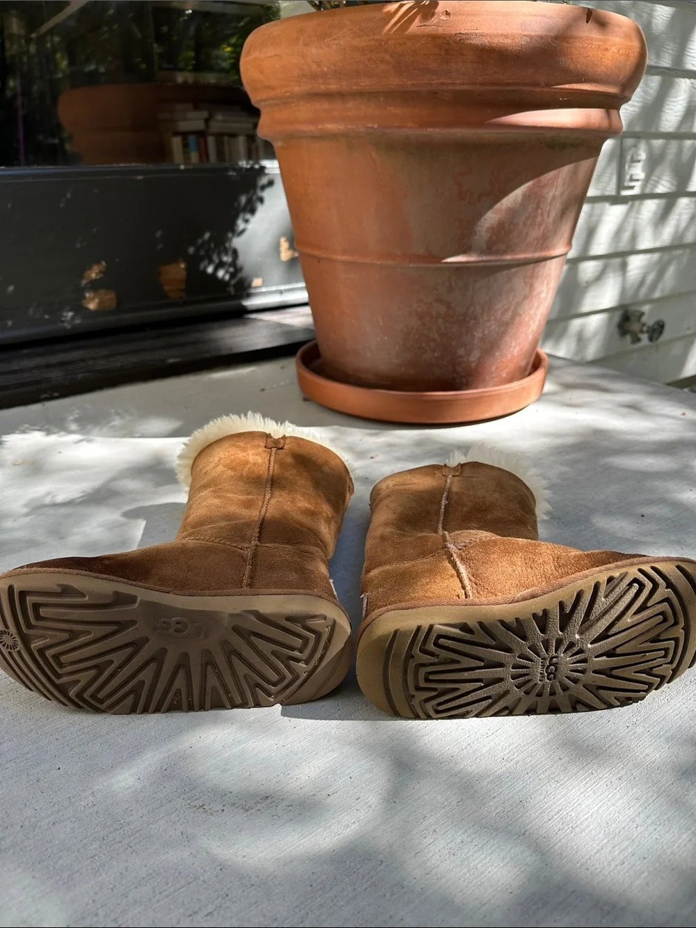 UGG Kids Button-Detail Tall Boots in Chestnut Suede